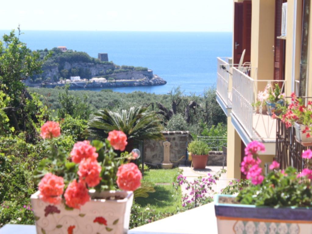 Faraglioni Di Sorrento Guesthouse Chambre photo