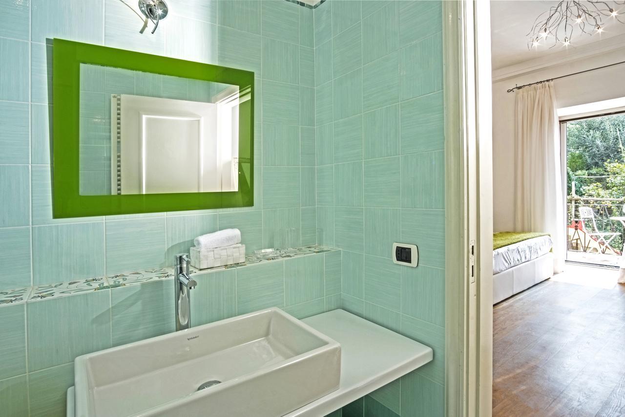 Faraglioni Di Sorrento Guesthouse Extérieur photo